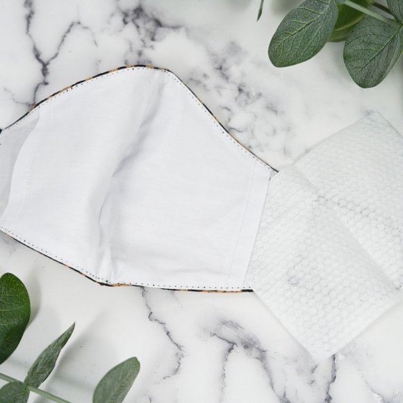 Leopard, 3 layers face mask /w filter pockets - Picture 3 of 5